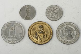 5teilige Sammlung verschiedener Medaillen, überwiegend 19. Jahrhundert. Verschiedene Alter, Größen,