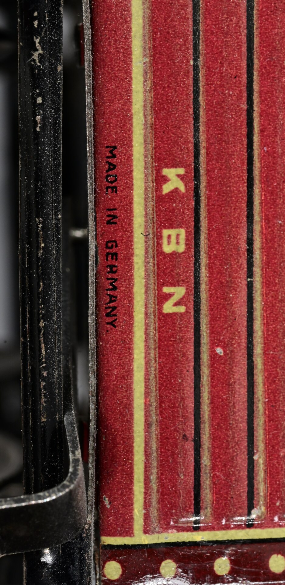 6 teiliges "Spur 0" - Konvolut, bestehend aus Tenderlok und 4 verschiedenen Waggons; verschiedene A - Image 12 of 16