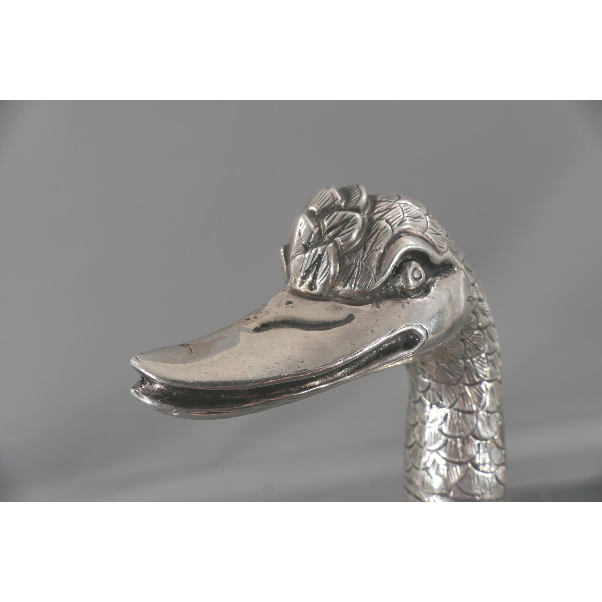 Gehstock mit Entengriffstück, 800er Silber tlw. von Hand gravierter, hohlgegossener, verschraubter, - Image 2 of 18