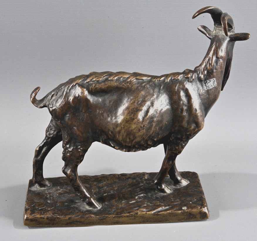 "Blickender Steinbock", Bronze, auf naturalistisch gestalteter, rechteckiger Plinthe stehender Bock - Image 5 of 10
