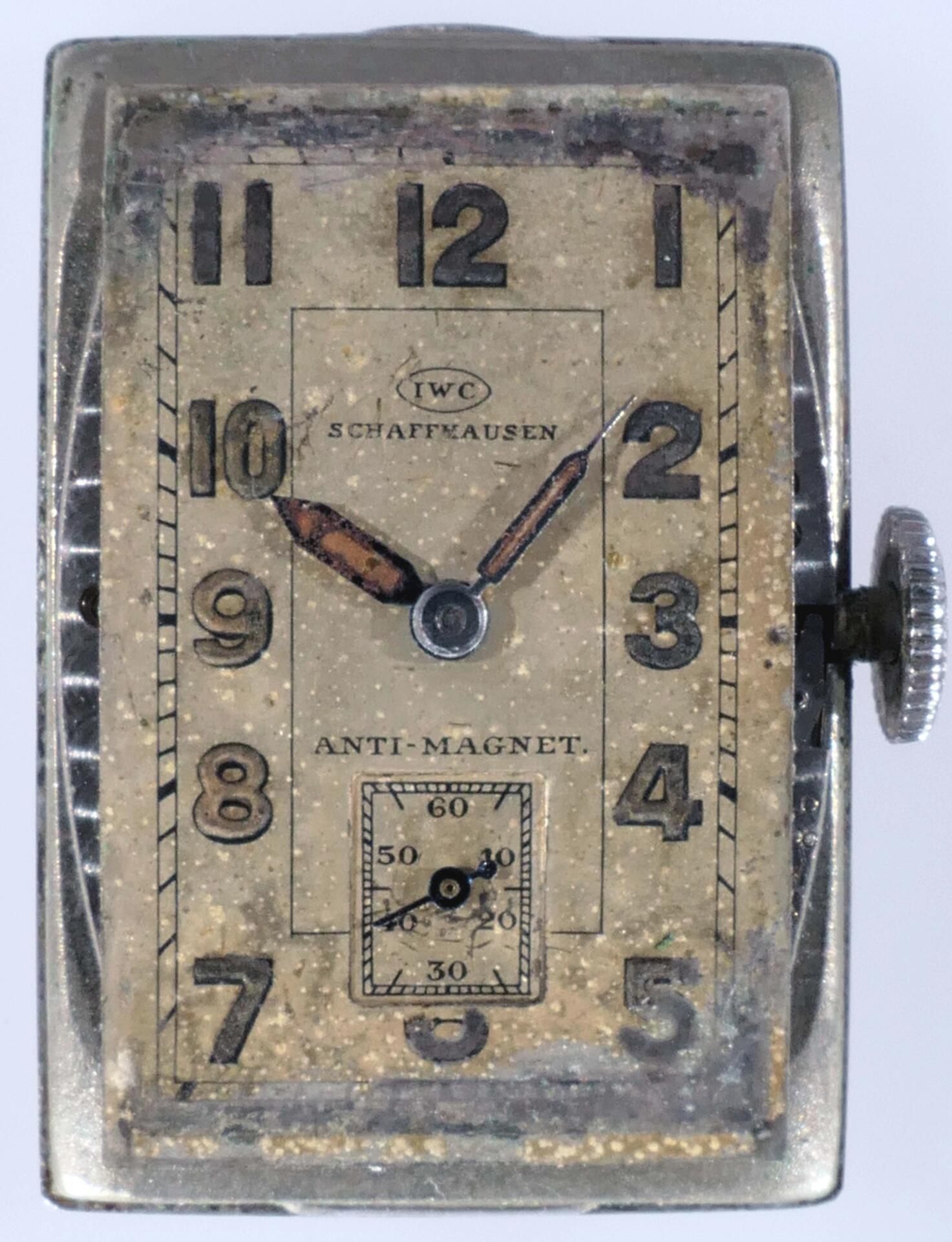 IWC - Herrenarmbanduhr, der 1920er / 30er Jahre, rechteckiges Stahlgehäuse, Uhrwerk mit Handaufzug, - Bild 3 aus 11