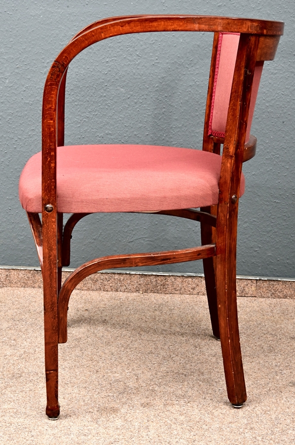 Antiker Bugholz Armlehn- Stuhl um 1900/20, Buche mahagonifarben furniert, gebeizt und lackiert, au - Image 2 of 7