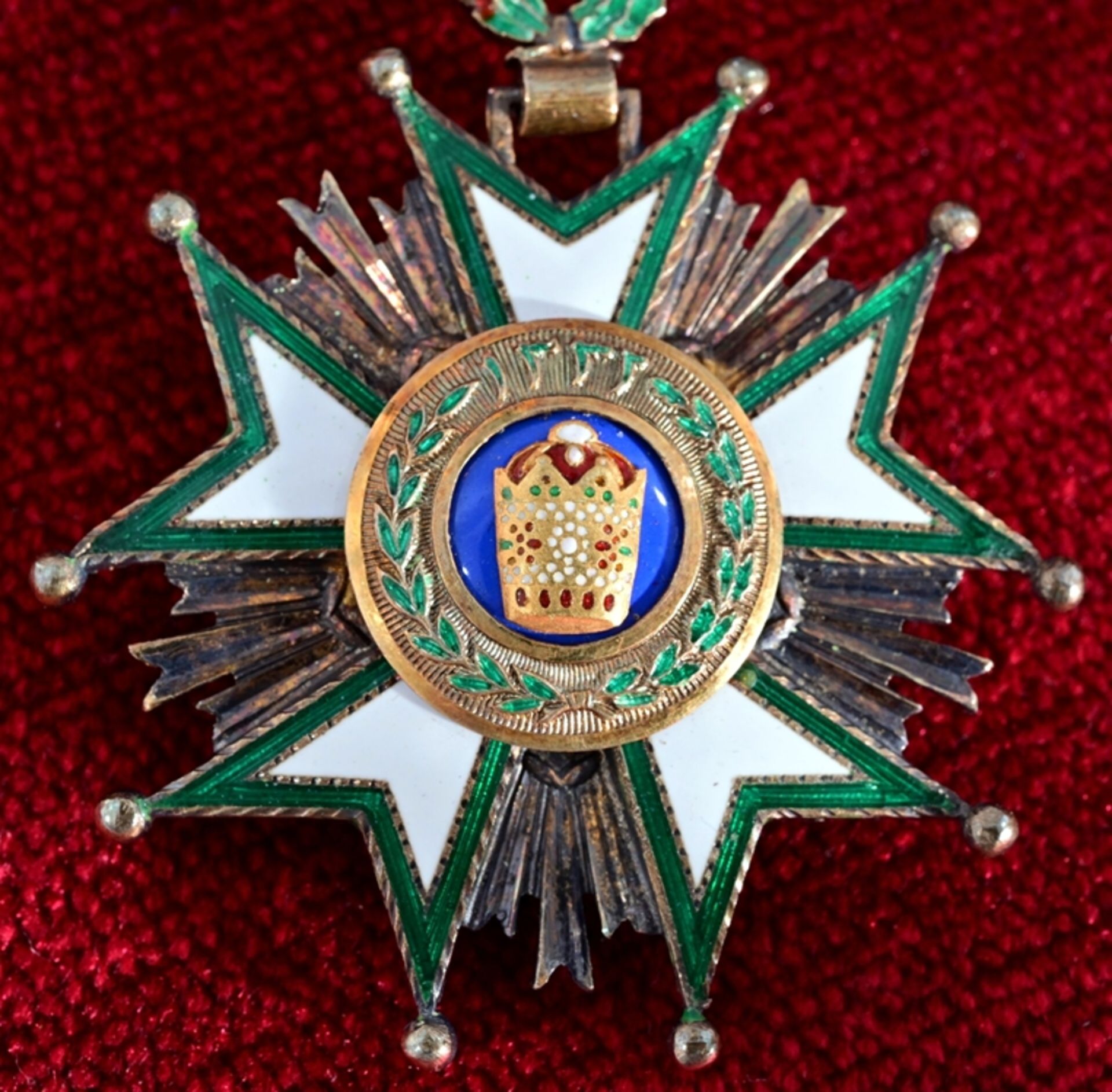 "Orden der Persischen Krone" - Silber vergoldet und emailliert, am Bande, original Etui von " Arthu