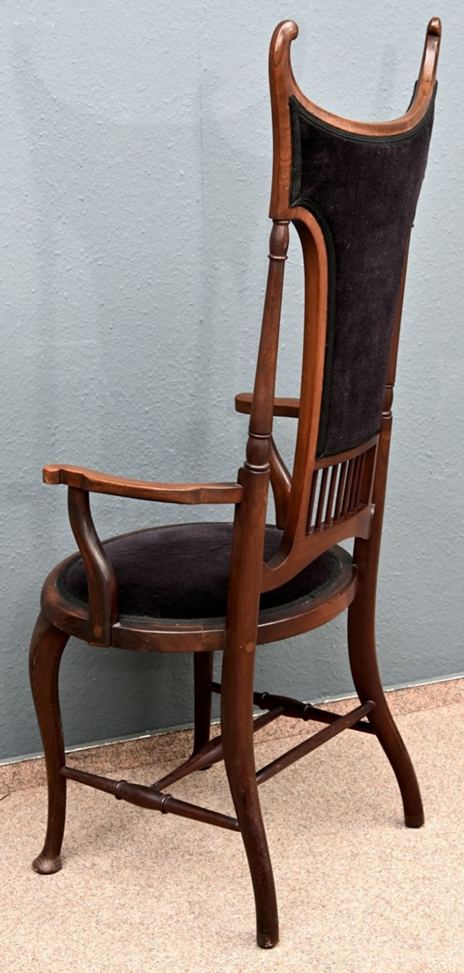 Außergewöhnlicher, thronartiger "Highback - Chair", England Arts & Crafts Era um 1900. Die in ihrer - Bild 4 aus 6