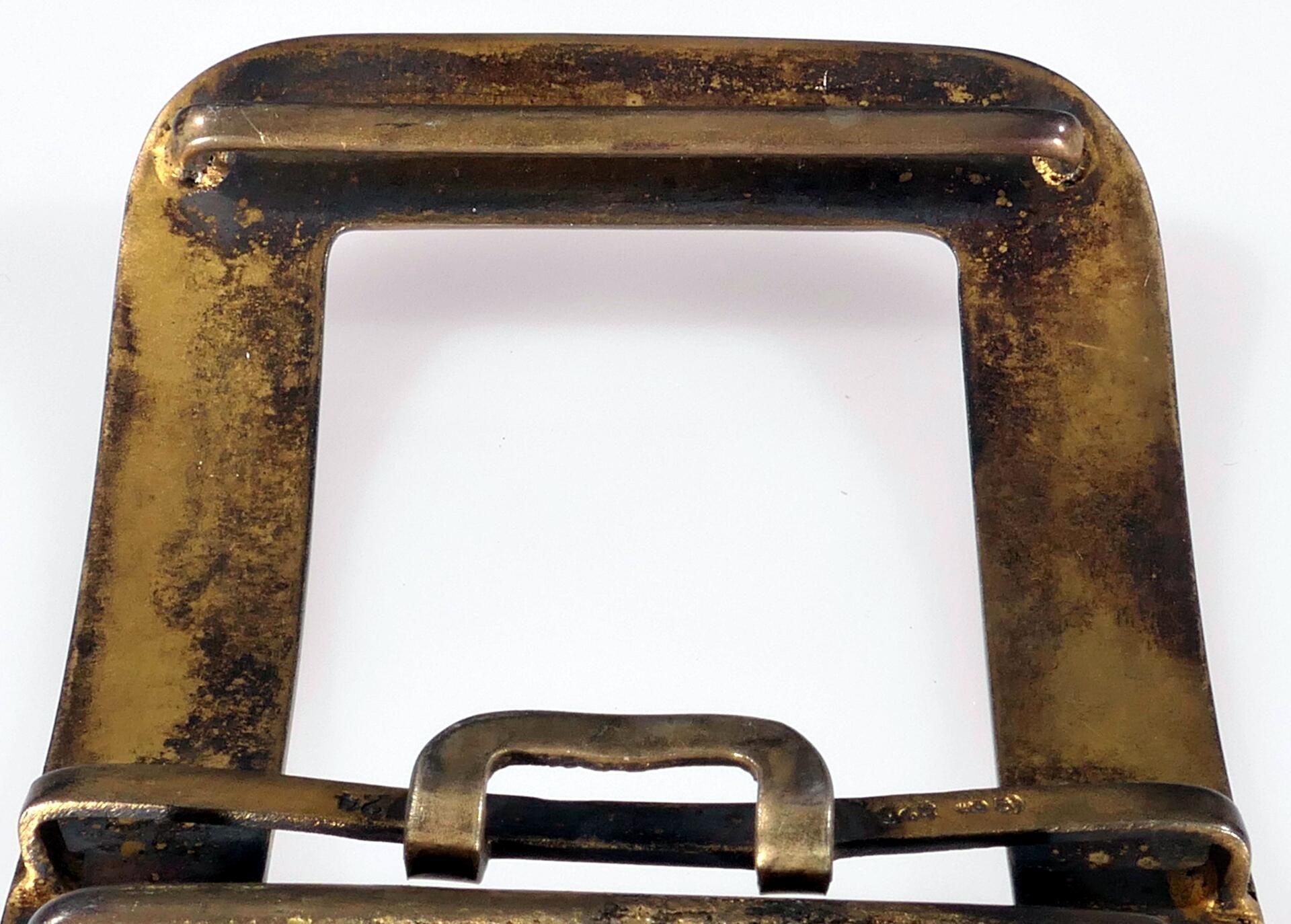Antike Gürtelschnalle, 925er Sterlingsilber, die flächig gebogene / gewölbte Schnalle schauseitig m - Bild 4 aus 10