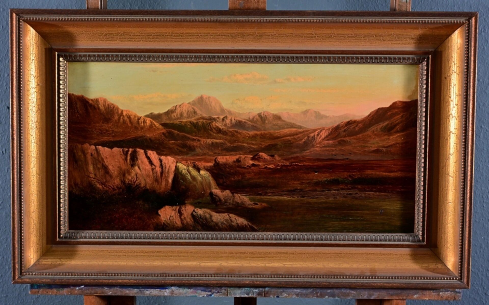 "In den Highlands", Gemälde, Öl auf Leinwand, ca. 31 x 61 cm, unten links signiert: "Chas. Leslie" 