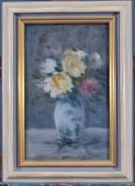 "Rosen" - Kleinformatiges Blumenstilleben, Gemälde, Öl auf Hartfaserplatte, ca. 32 x 20 cm, in zart