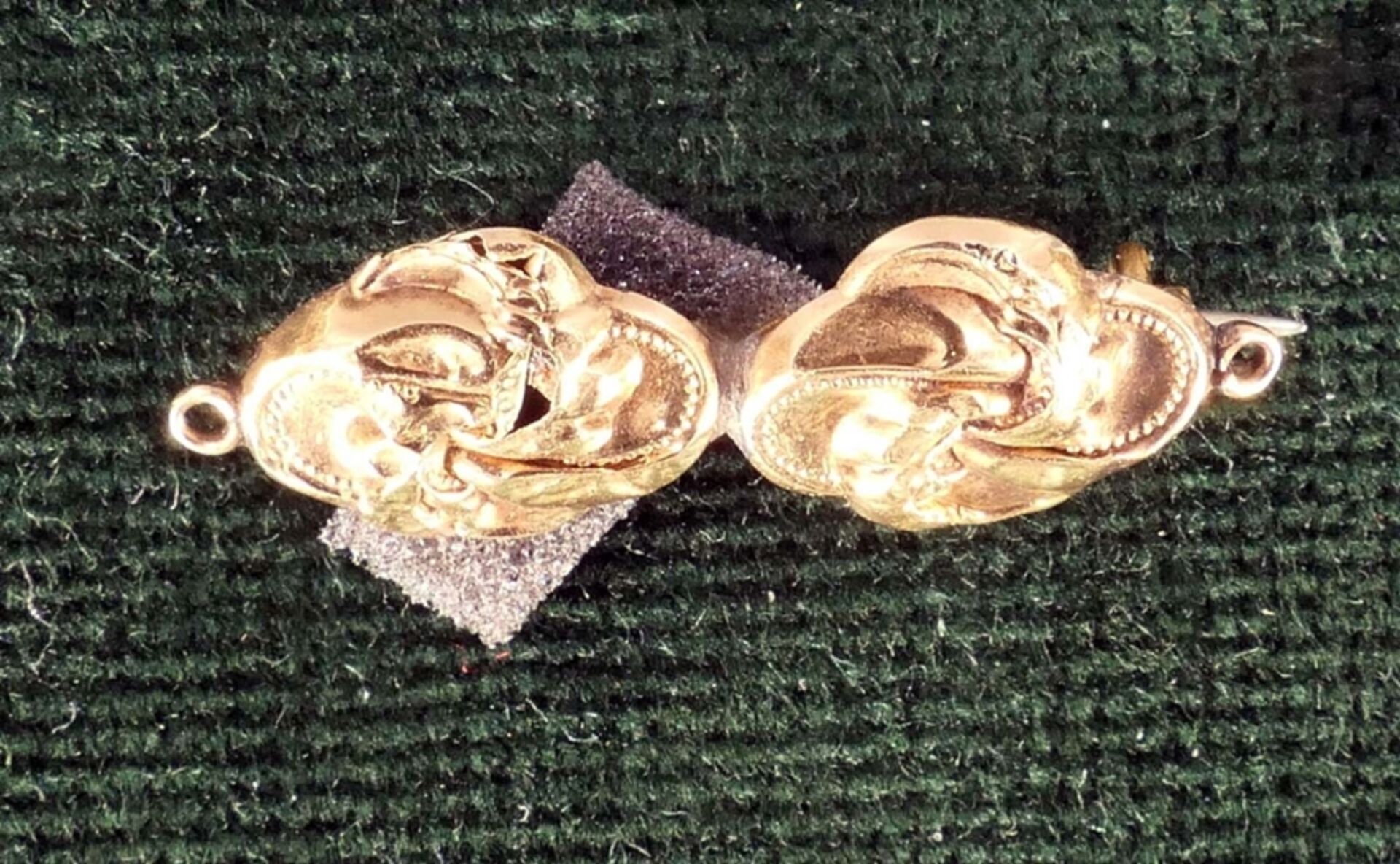 5 teiliges Konvolut, teils antiker Schmuckstücke, teilweise Gold, bestehend aus Kette mit Anhänger, - Bild 4 aus 8