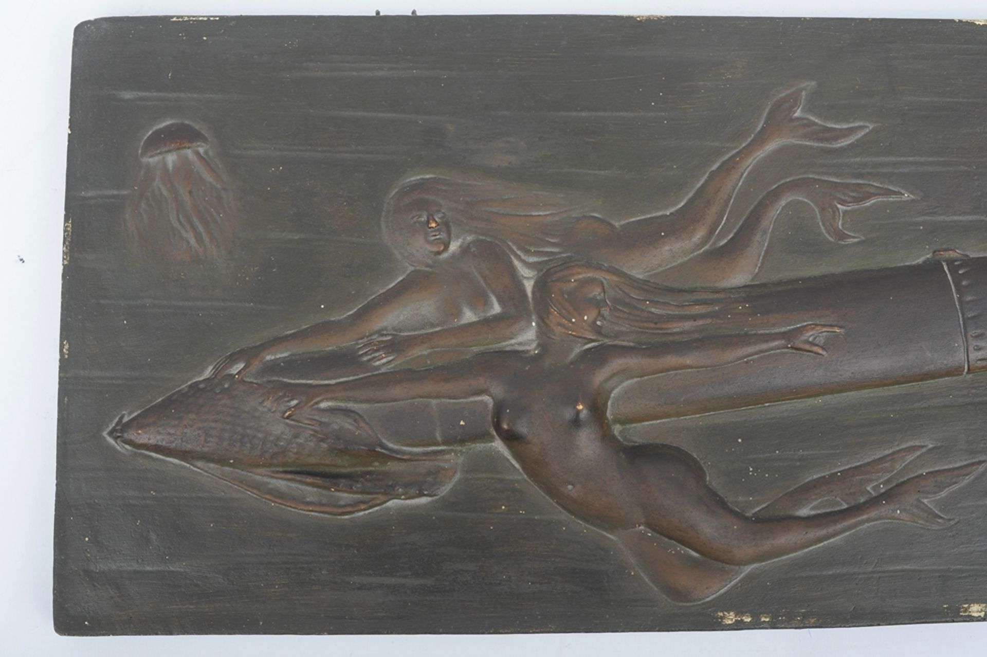 "Der Grundgänger" - Querformatige Reliefplatte, bronzierter Gips- oder Keramikguss, unten rechts mo - Bild 4 aus 6