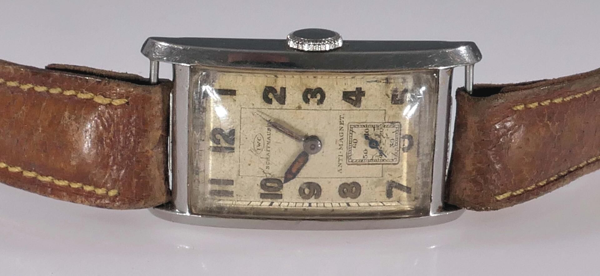 IWC - Herrenarmbanduhr, der 1920er / 30er Jahre, rechteckiges Stahlgehäuse, Uhrwerk mit Handaufzug, - Bild 8 aus 11