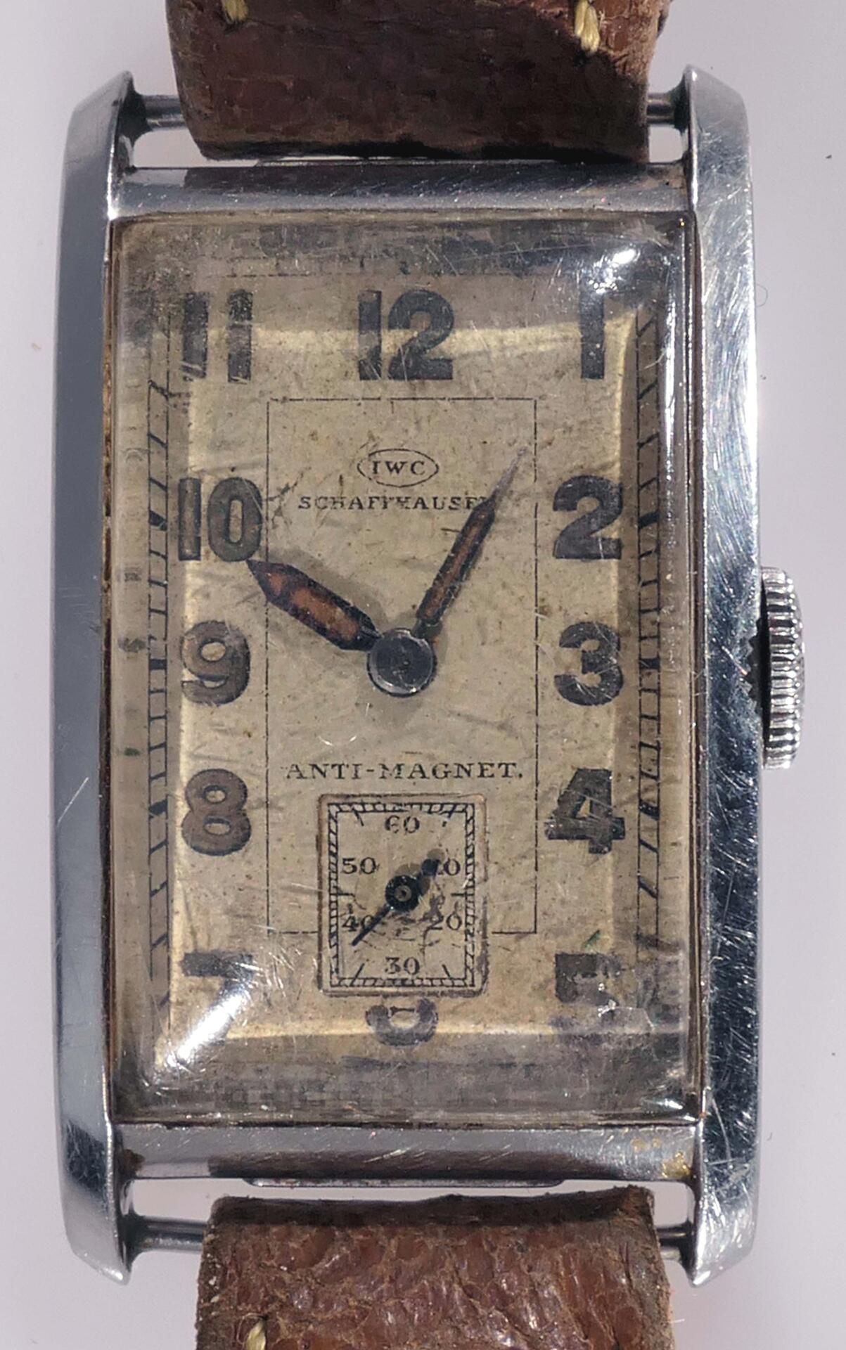 IWC - Herrenarmbanduhr, der 1920er / 30er Jahre, rechteckiges Stahlgehäuse, Uhrwerk mit Handaufzug, - Bild 2 aus 11