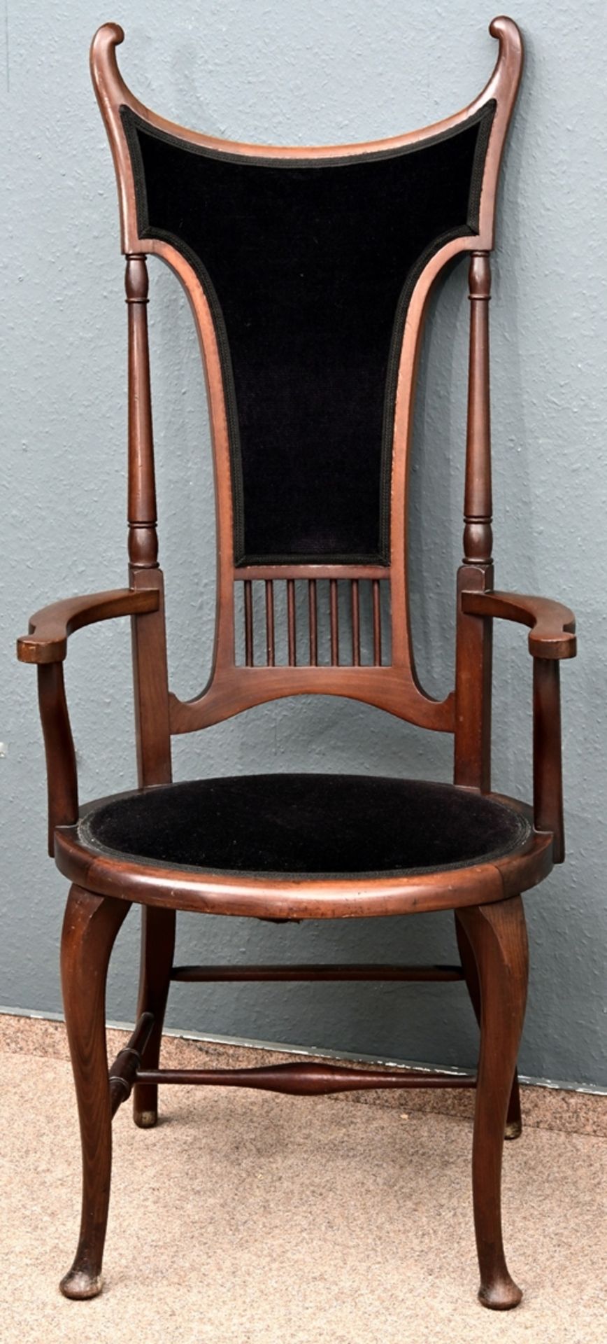 Außergewöhnlicher, thronartiger "Highback - Chair", England Arts & Crafts Era um 1900. Die in ihrer