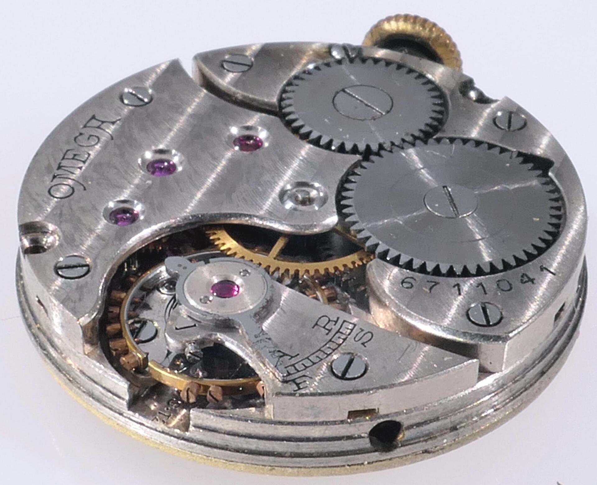 Omega - Unisex Armbanduhr der wohl 1930er / 40er Jahre, Werk mit Handauszug läuft an, 14K Gelbgoldg - Image 9 of 9