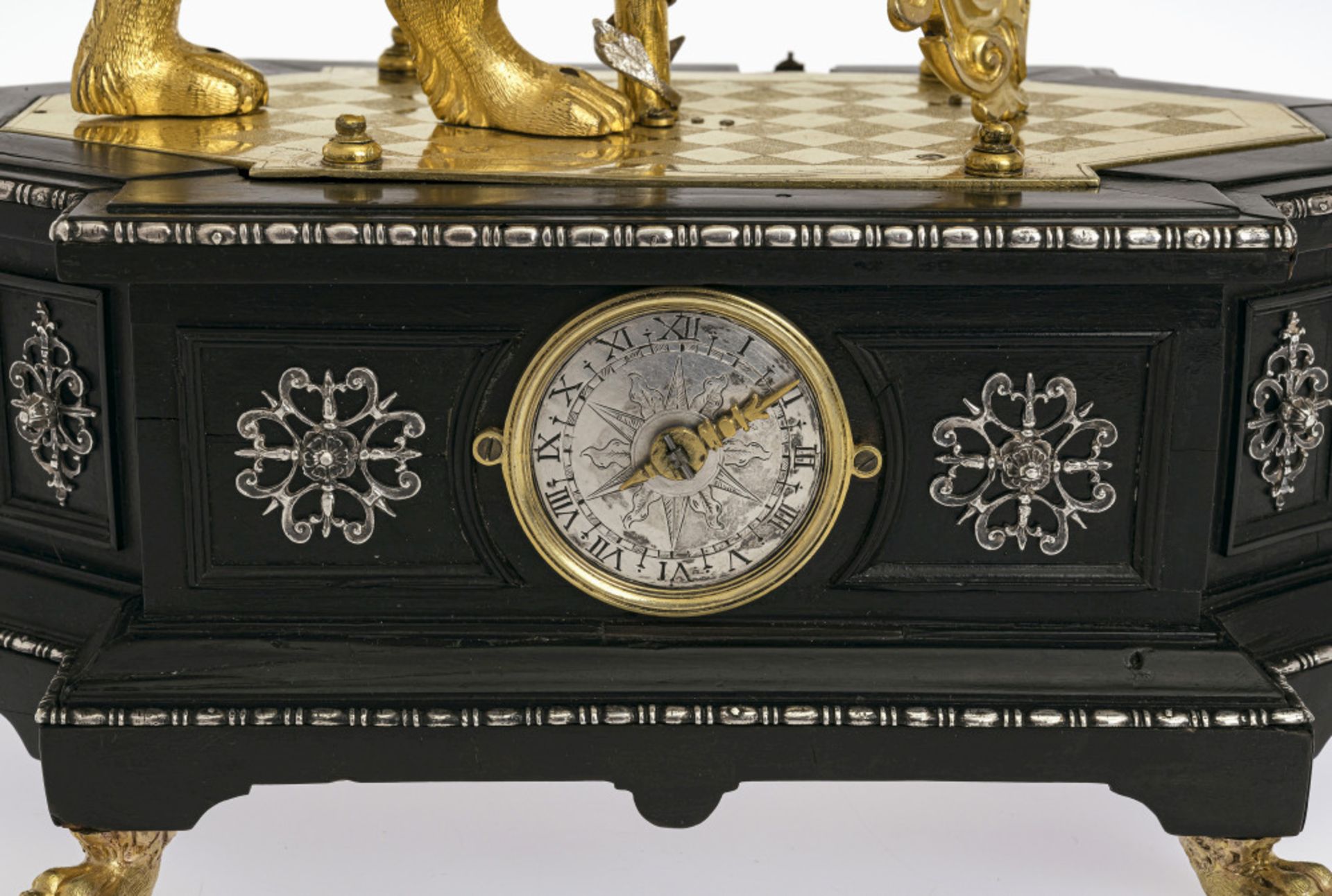 A figural clock with "Bavarian lion" automaton - South German (Augsburg?), circa 1627 - Image 7 of 7