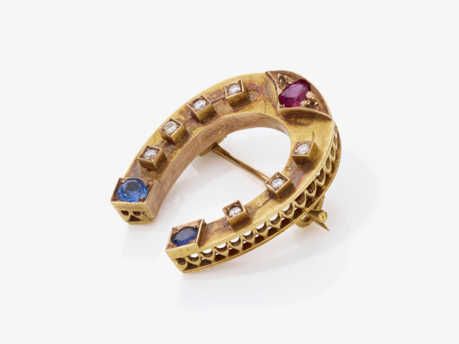 A horseshoe brooch with brilliant-cut diamonds, a ruby and sapphires - Russia, circa 1900 - Image 2 of 2