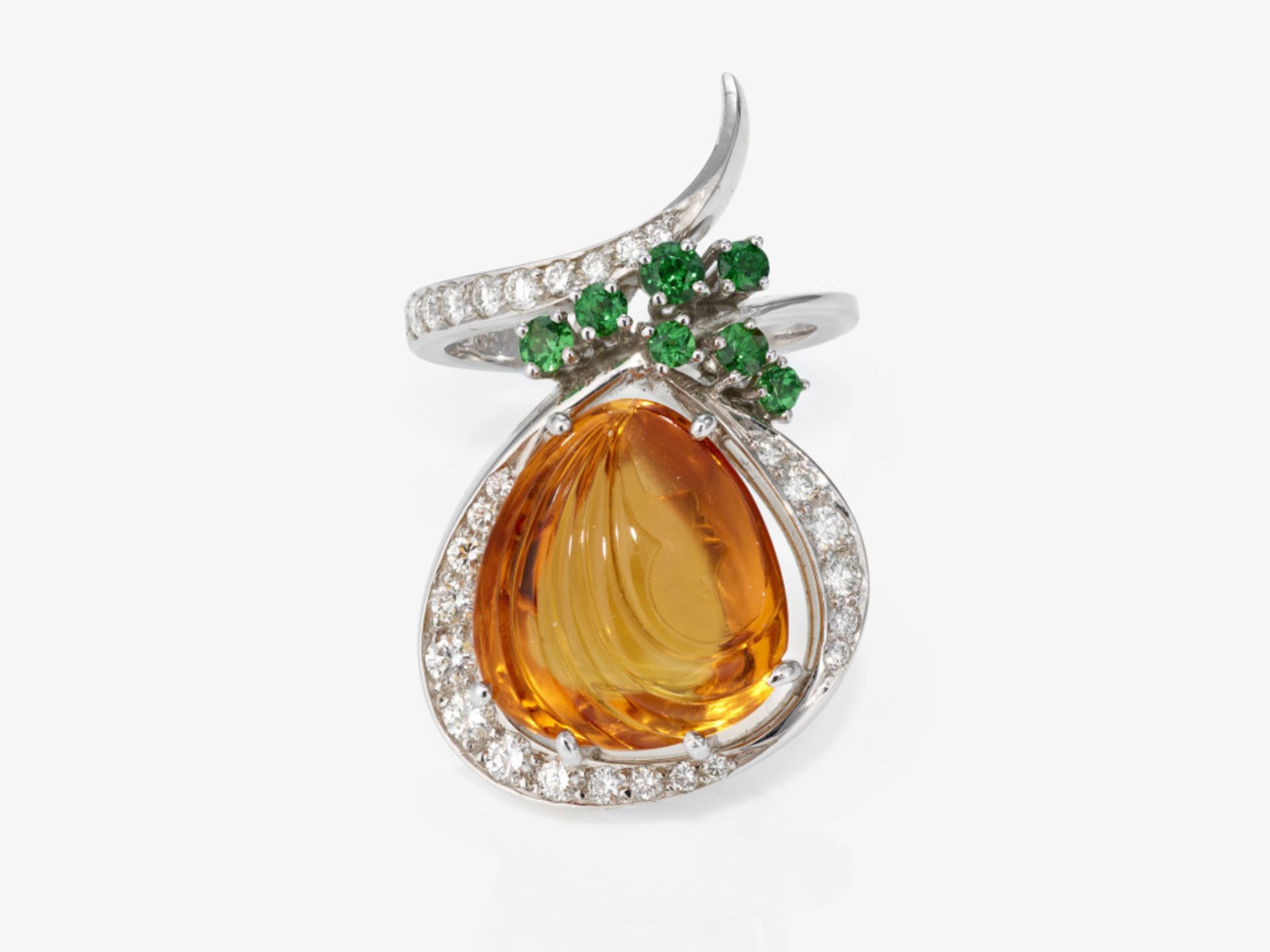 A ring with a cut citrine, brilliant-cut diamonds and demantoids - Nuremberg, Juwelier SCHOTT - Image 2 of 3