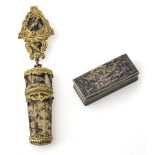 Chatelaine with necessaire - 18th/19th century