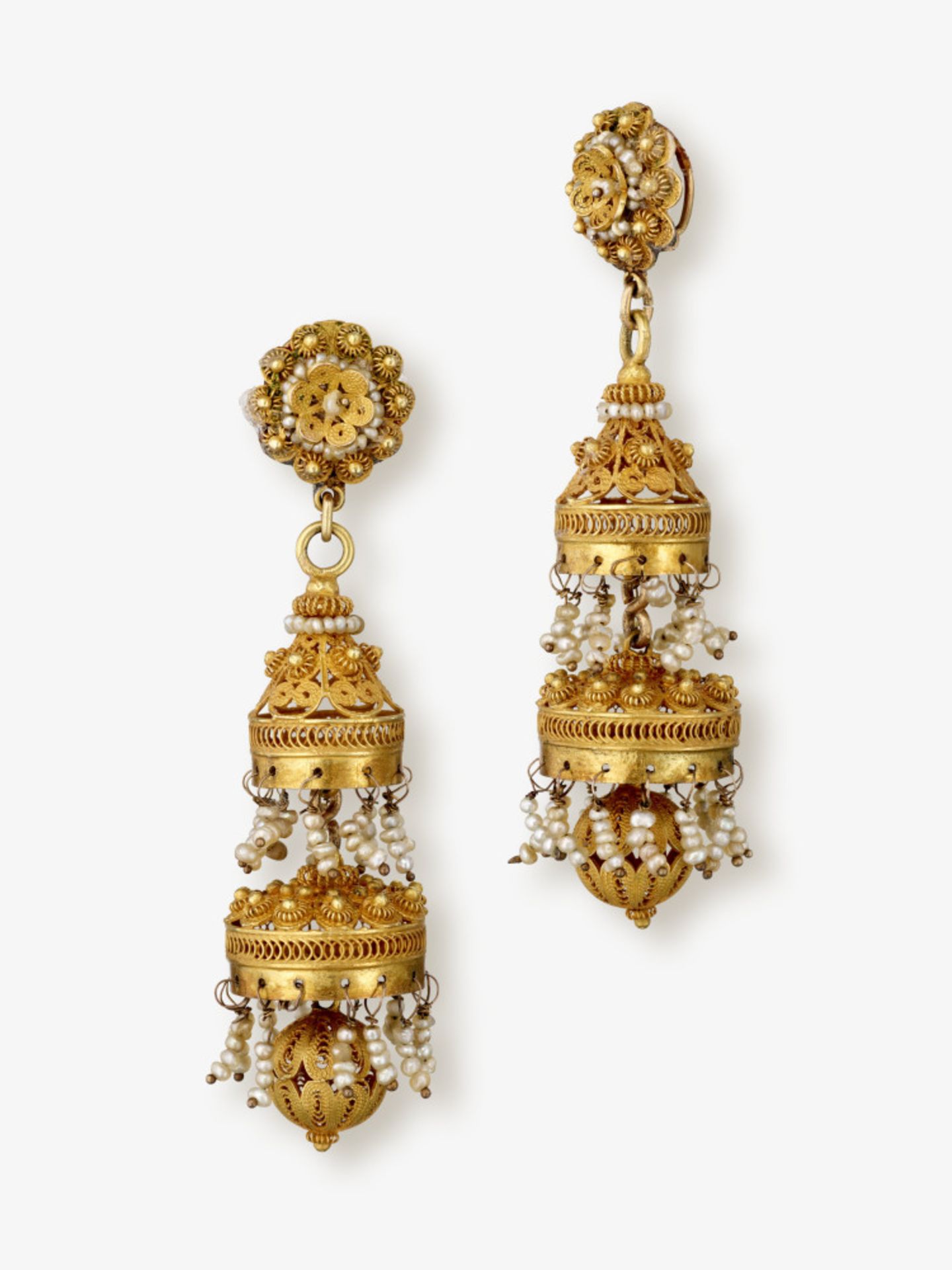 A pair of drop earrings with seed pearls - Circa 1870