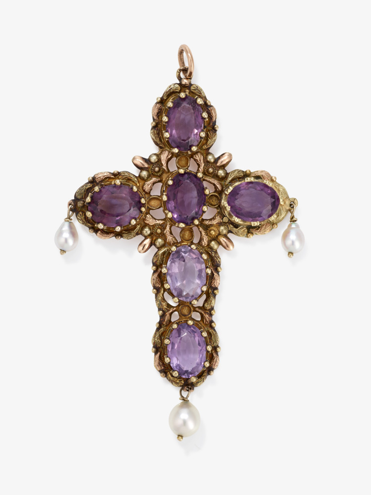 A cross pendant with amethysts and cultured pearls - Probably Germany or Austria, circa 1840