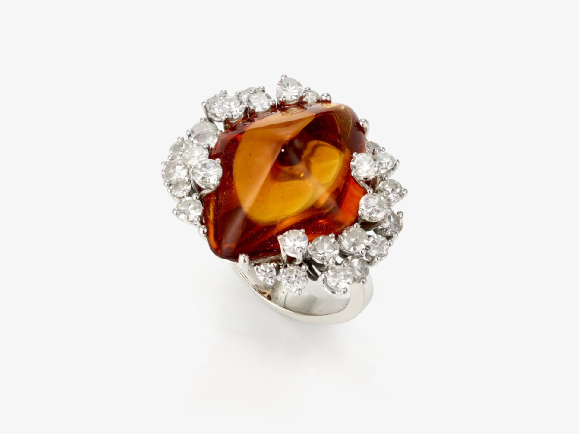 A ring with an amber-coloured citrine and diamonds - Munich, 1970s, RAVE - Image 2 of 3