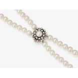 A 2-strand Akoya cultured pearl necklace with brilliant-cut diamond clasp - Germany, 1960s-1970s