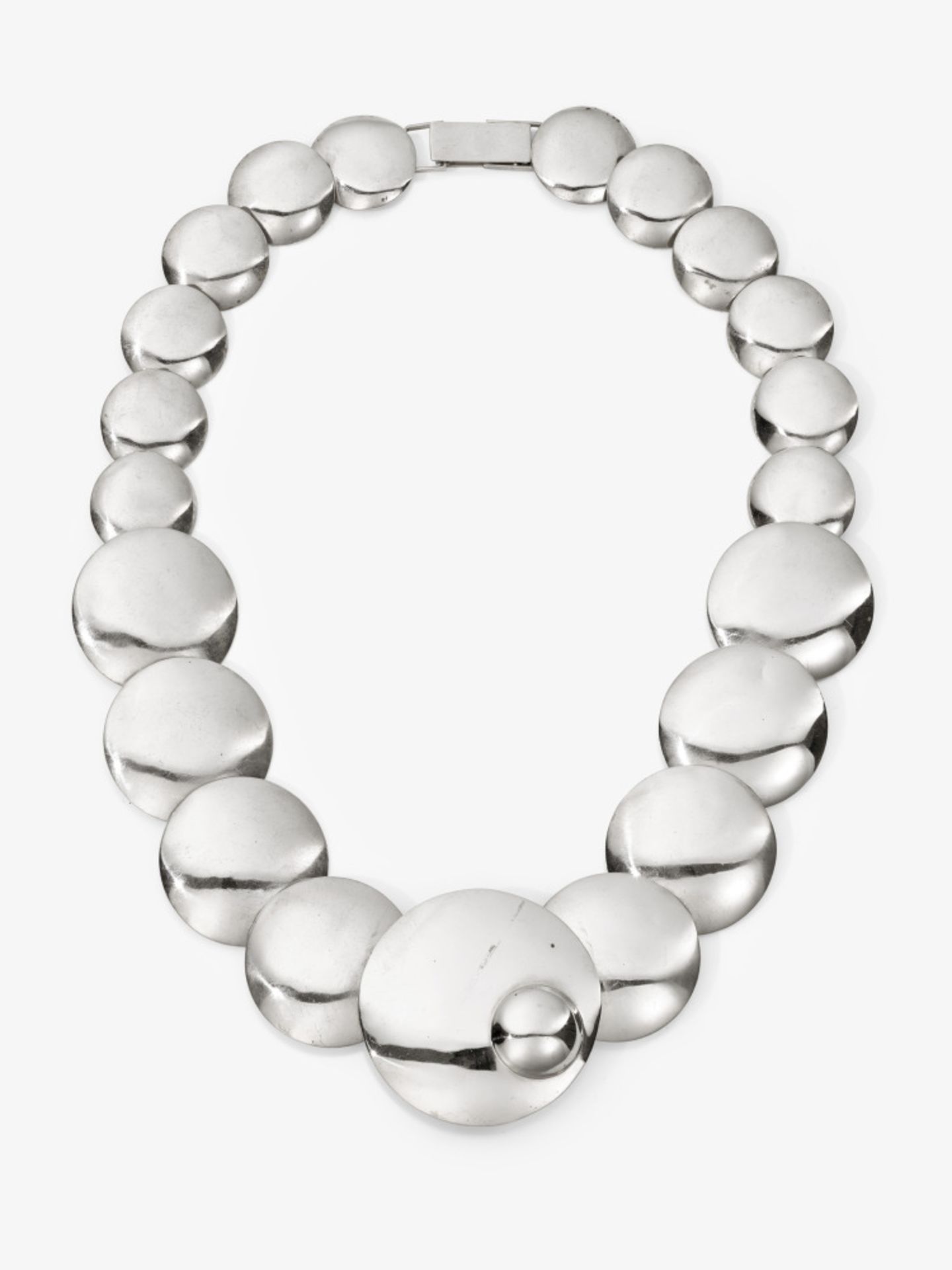 A chocker necklace made of high-gloss circles in sterling silver - Germany, probably Berlin 1920s - - Image 2 of 2