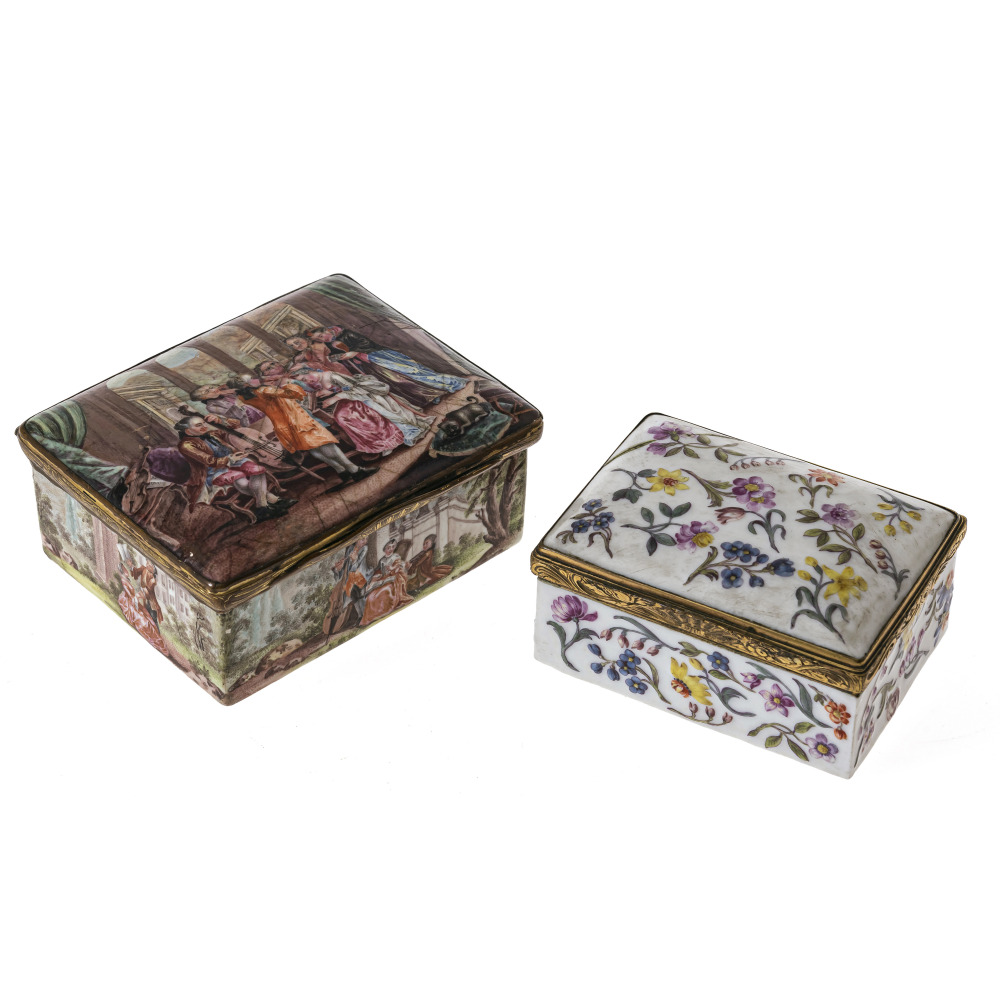 Two snuff boxes - 18th century