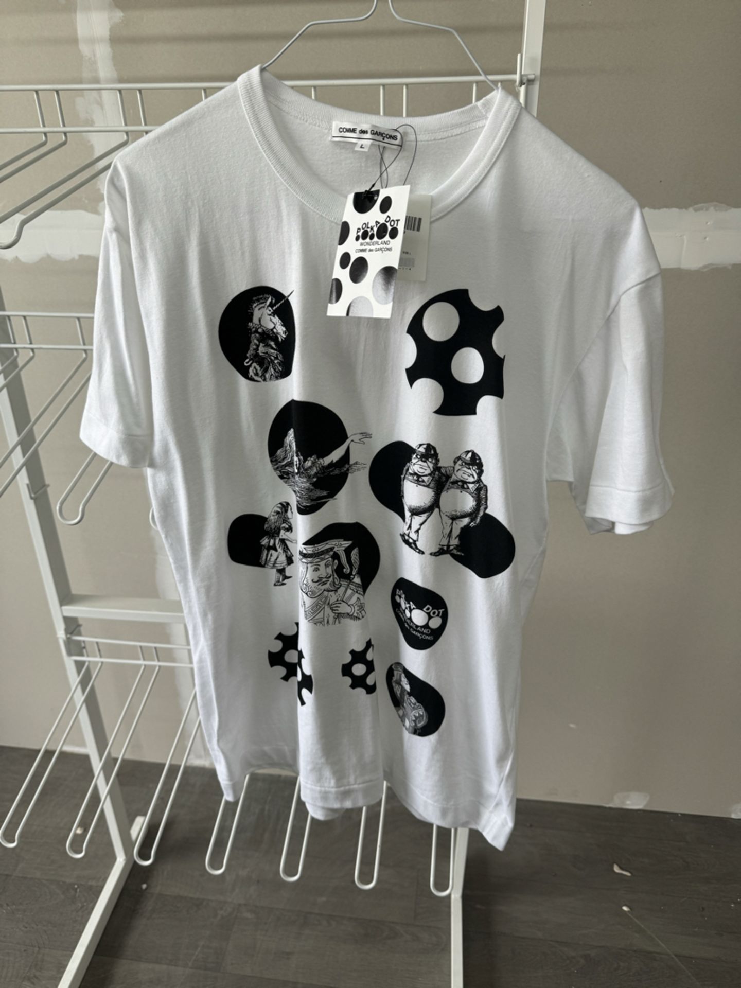 Comme Des GarÃ§ons Unisex T-Shirt - New with Tags - Size Small fit Large - RRP Â£76 - NO VAT!