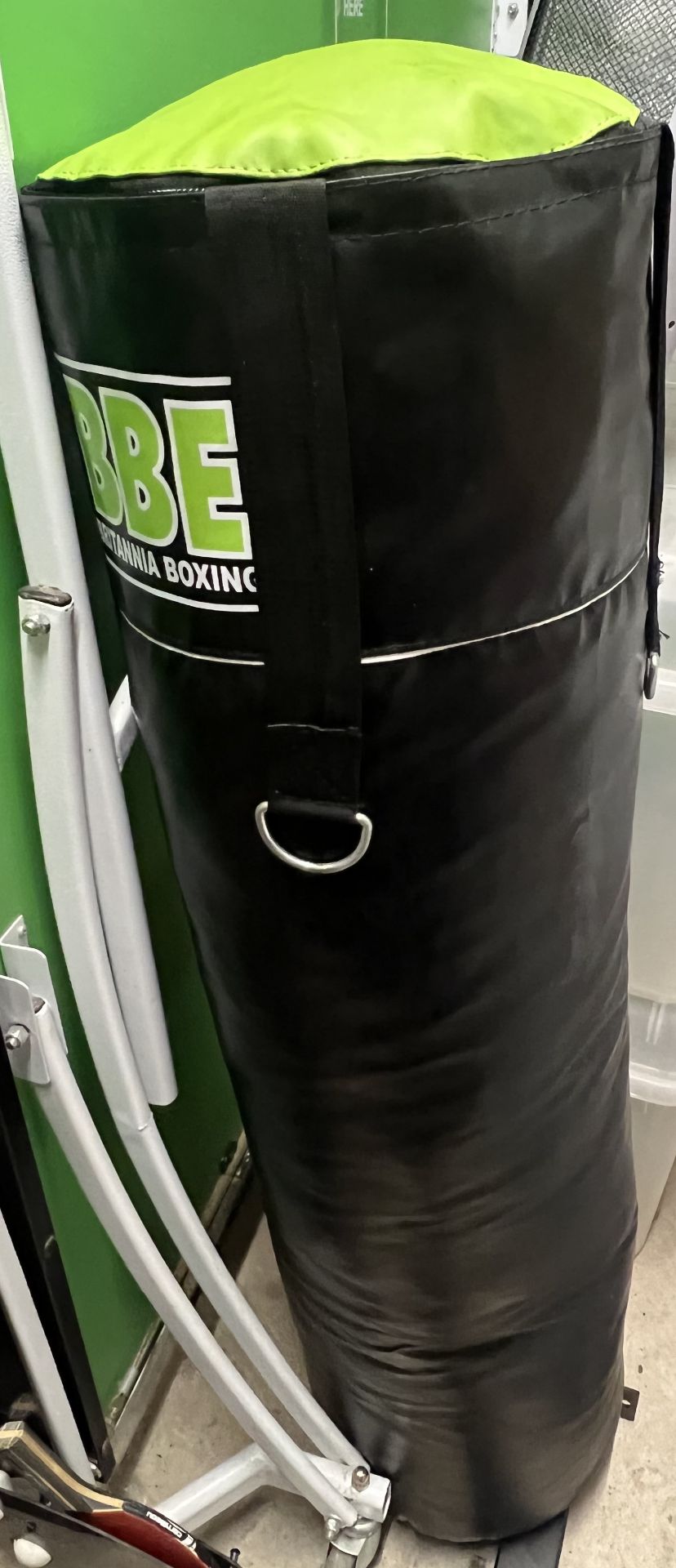 BBE Britannia Boxing Punch Bag - Great Condition - Image 3 of 4