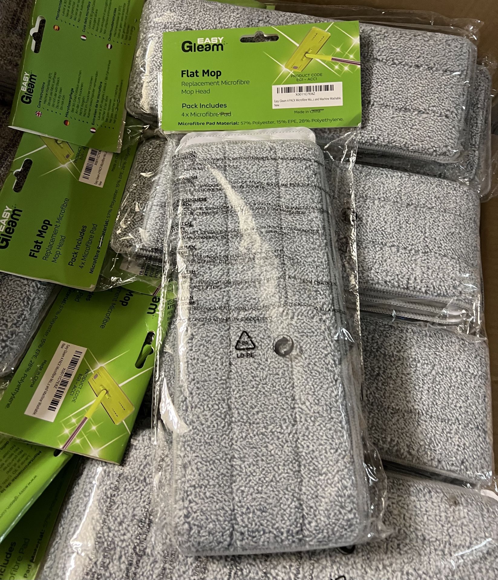 25 x EasyGleam Flat Microfibre Mop Pads in Grey  4pk - (NEW) - RRP Â£249 ! - Image 4 of 8