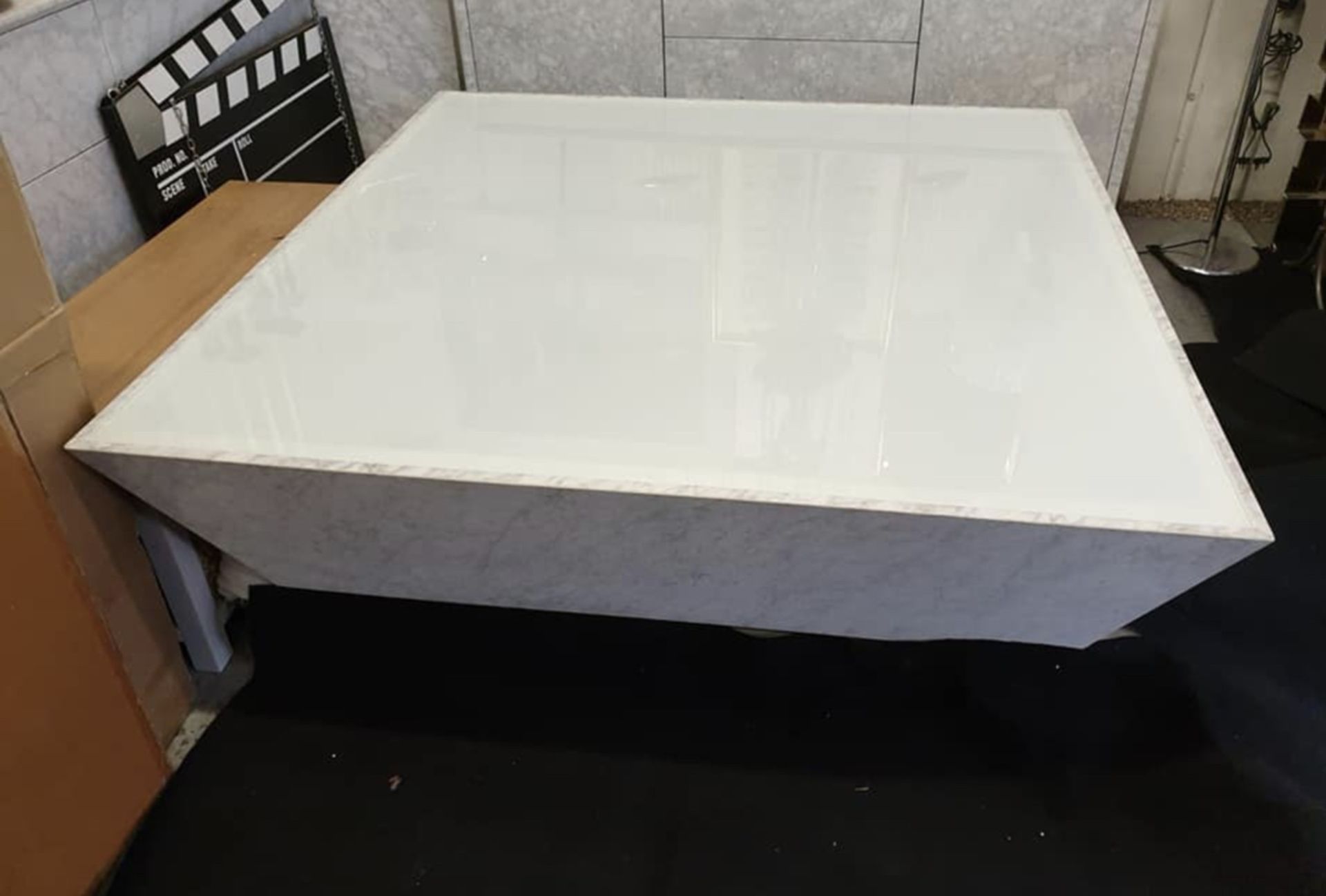 ** HUGEEEE RRP !!! **  Timothy Oulton Dover Marble Coffee Table with Glass Top  - NEW, SMALL CHIP -  - Image 2 of 13