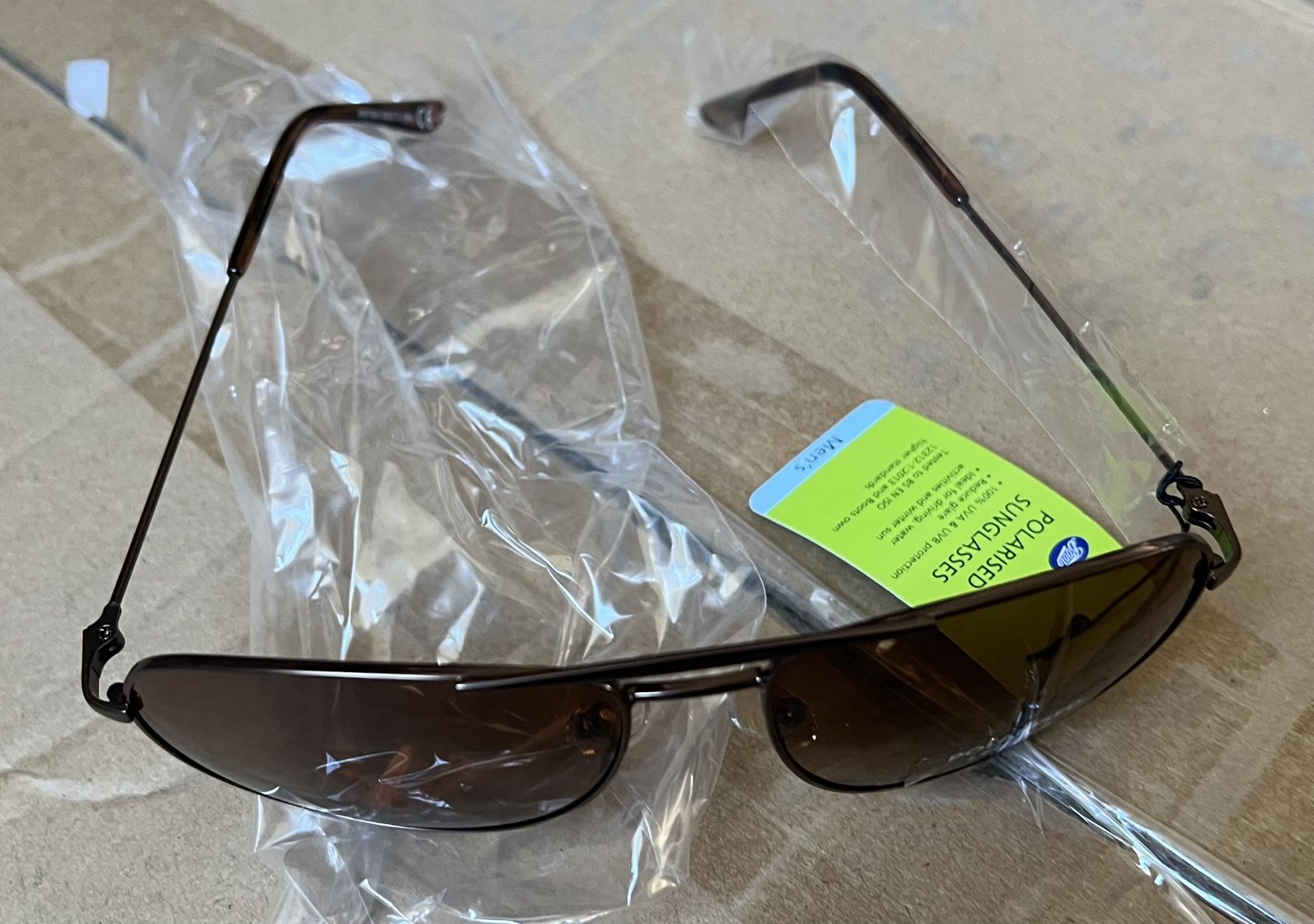 40 x Boots Polarised Lens Pilot Style Sunglasses 100% UVA - (NEW) - BOOTS RRP Â£1,320 ! - Image 4 of 7