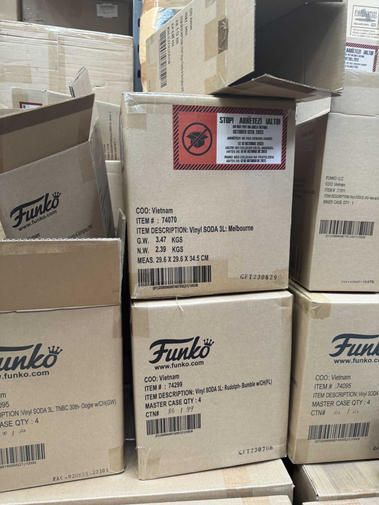Funko Vinyl Soda â€˜Willy Wonkaâ€™ Ltd Edition Collectable - NEW & SEALED - Bild 3 aus 11