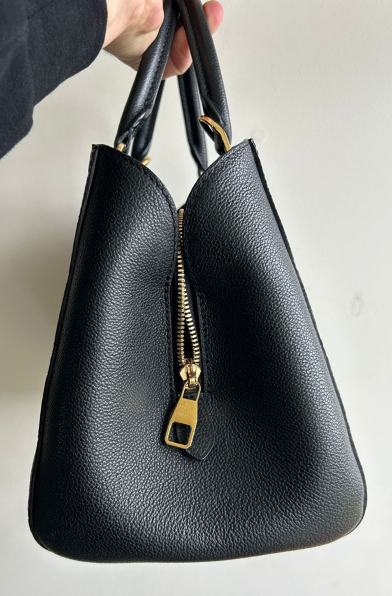 Black Louis Vuitton Montaigne Bag - MINT, AS NEW- NO VAT - RRP Â£2,450+ ! - Image 3 of 9