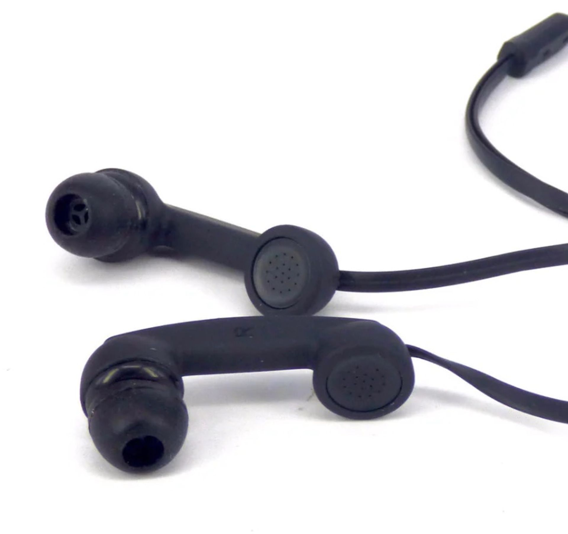 48 x Telephone Earphones with Microphone  - (NEW) - RRP Â£430.56 ! - Image 9 of 9