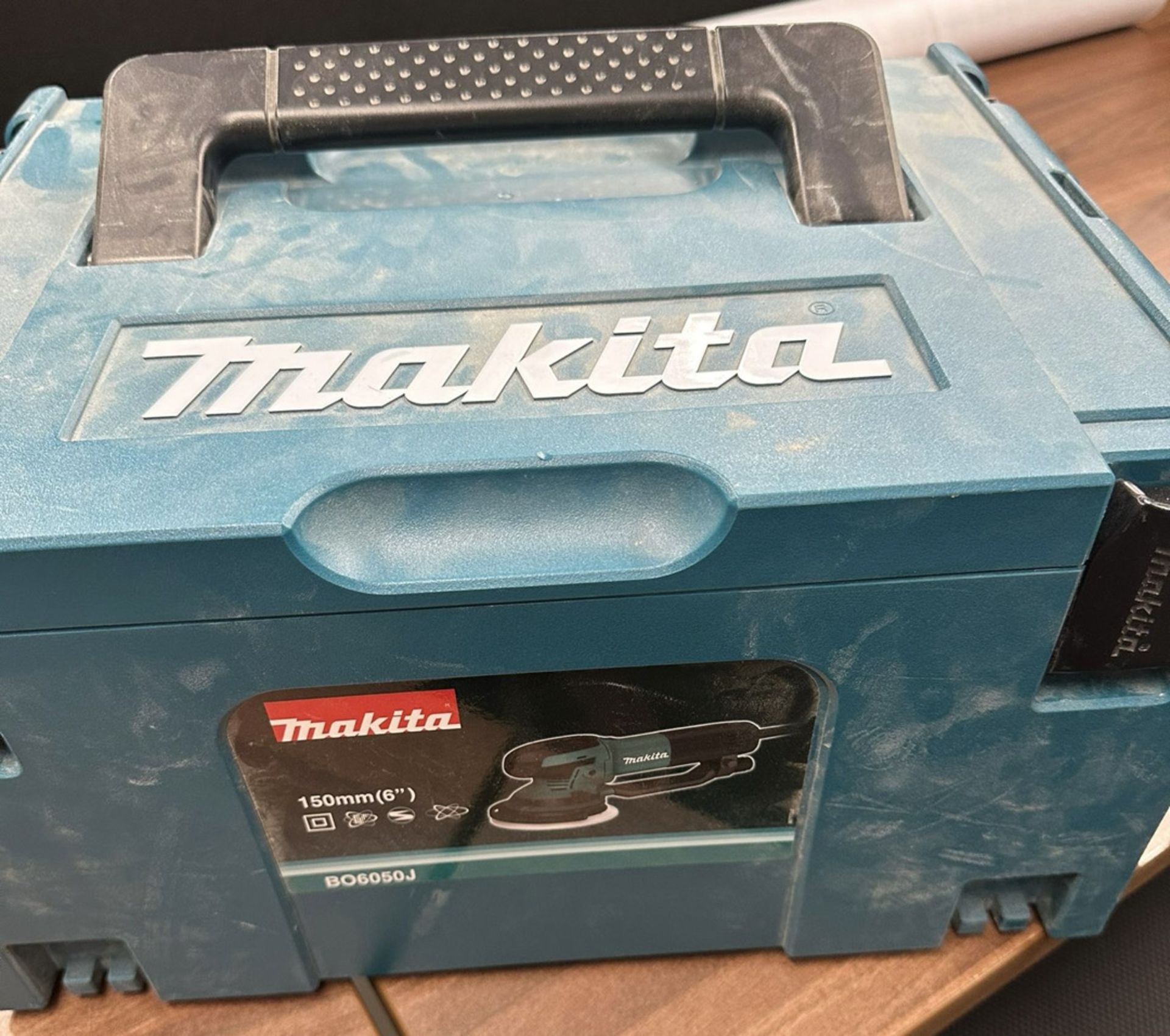 Makita BO6050J 150MM Electric Random Orbit Sander with Carry Case - Tested and working - NO VAT ! - Image 3 of 3