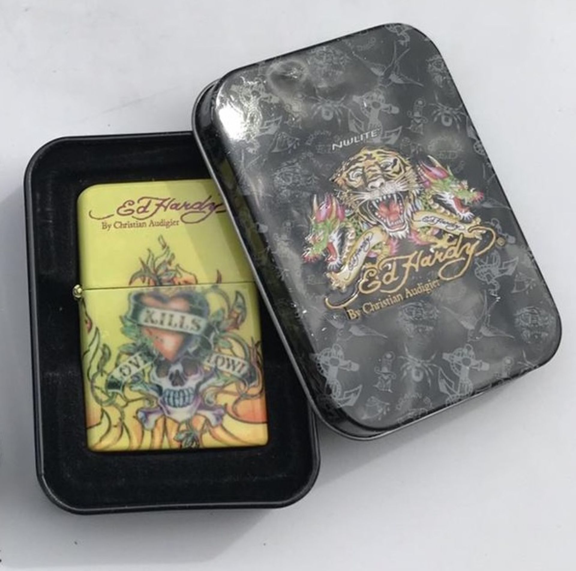 10 x Ed Hardy Tattoo Flip Flint Lighter Gift Set - (NEW) - RRP Â£149+ ! - Image 5 of 5