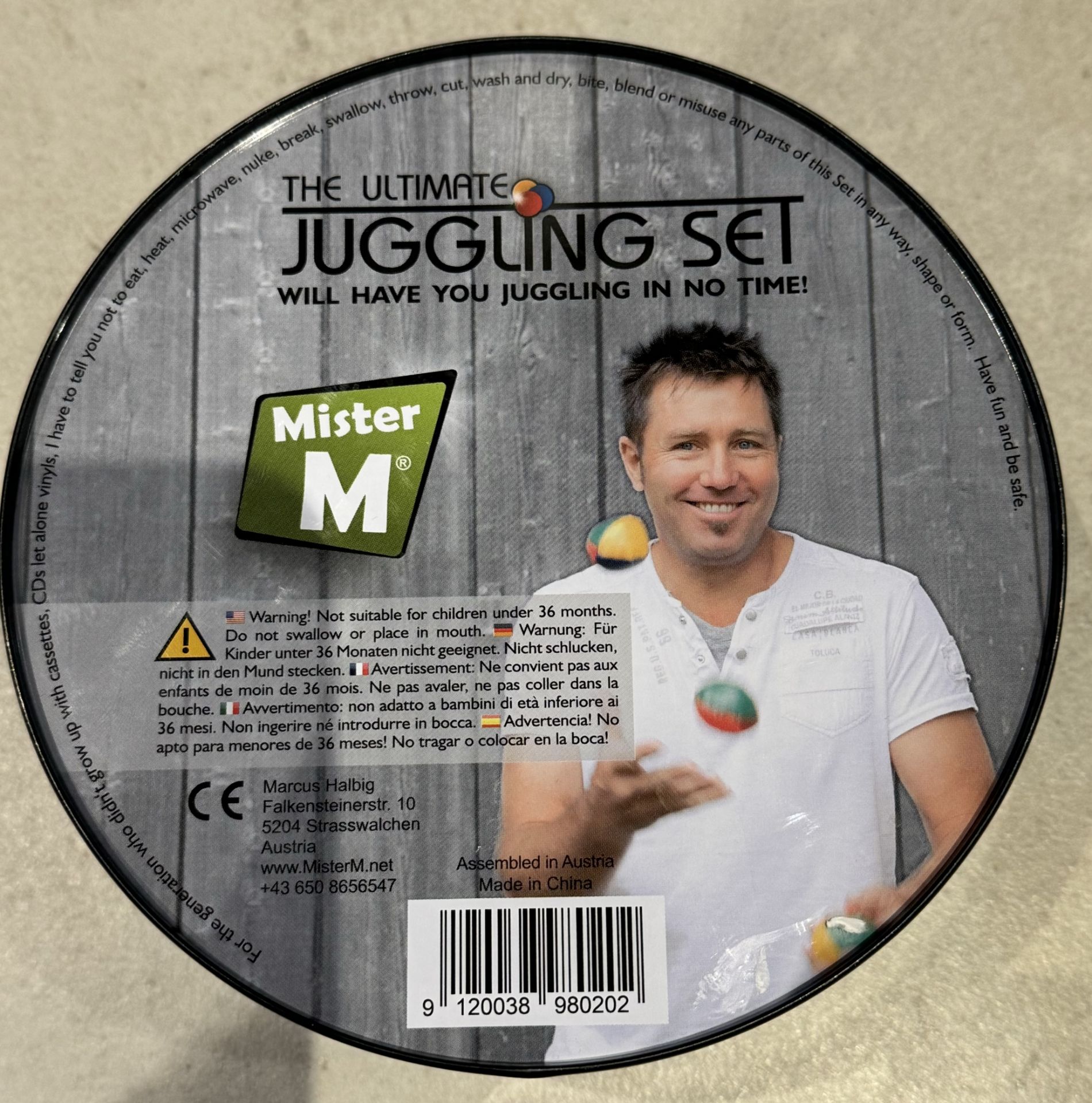 3 Ball 'Mister Mae' Juggling Set with Instruction Download QR in Metal Tin - New - Image 3 of 3
