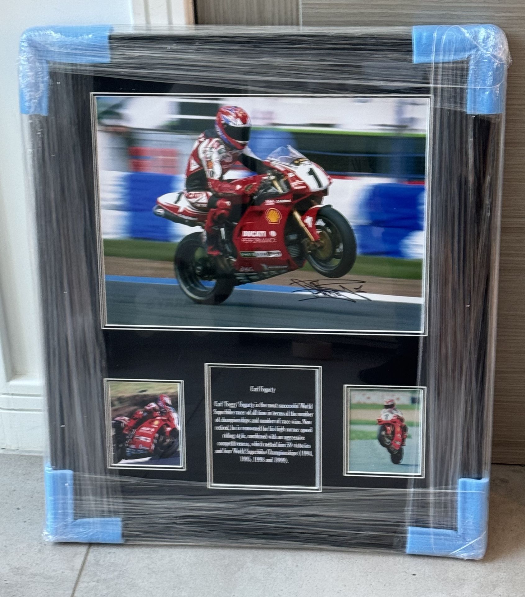 Carl Fogarty Superbike Presentation, Hand Signed with COA - NO VAT!