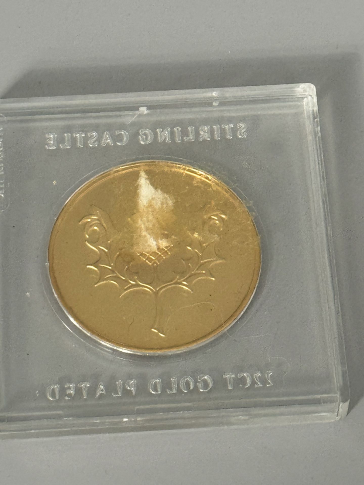 Stirling Castle 22ct Gold Plated Coin / Medal - NO VAT ! - Bild 3 aus 4