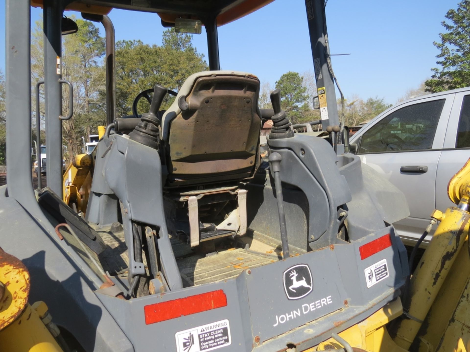 2004 John Deere 310SG 4x4 4 in 1 Bucket, 4WD, 24" Bucket & Thumb, Pilot Control & Entenda-Hoe NEW - Image 13 of 13