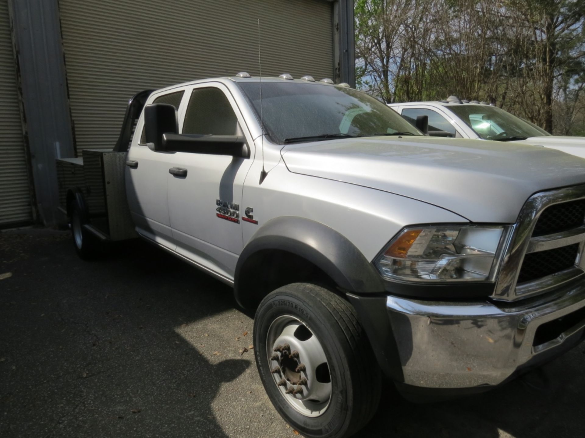 2017 Dodge Ram 4500 Diesel 4x4 Diesel VIN: 3C7WRLEL3HG504525 56,311 miles showing Cummins Turbo 4 - Image 3 of 11