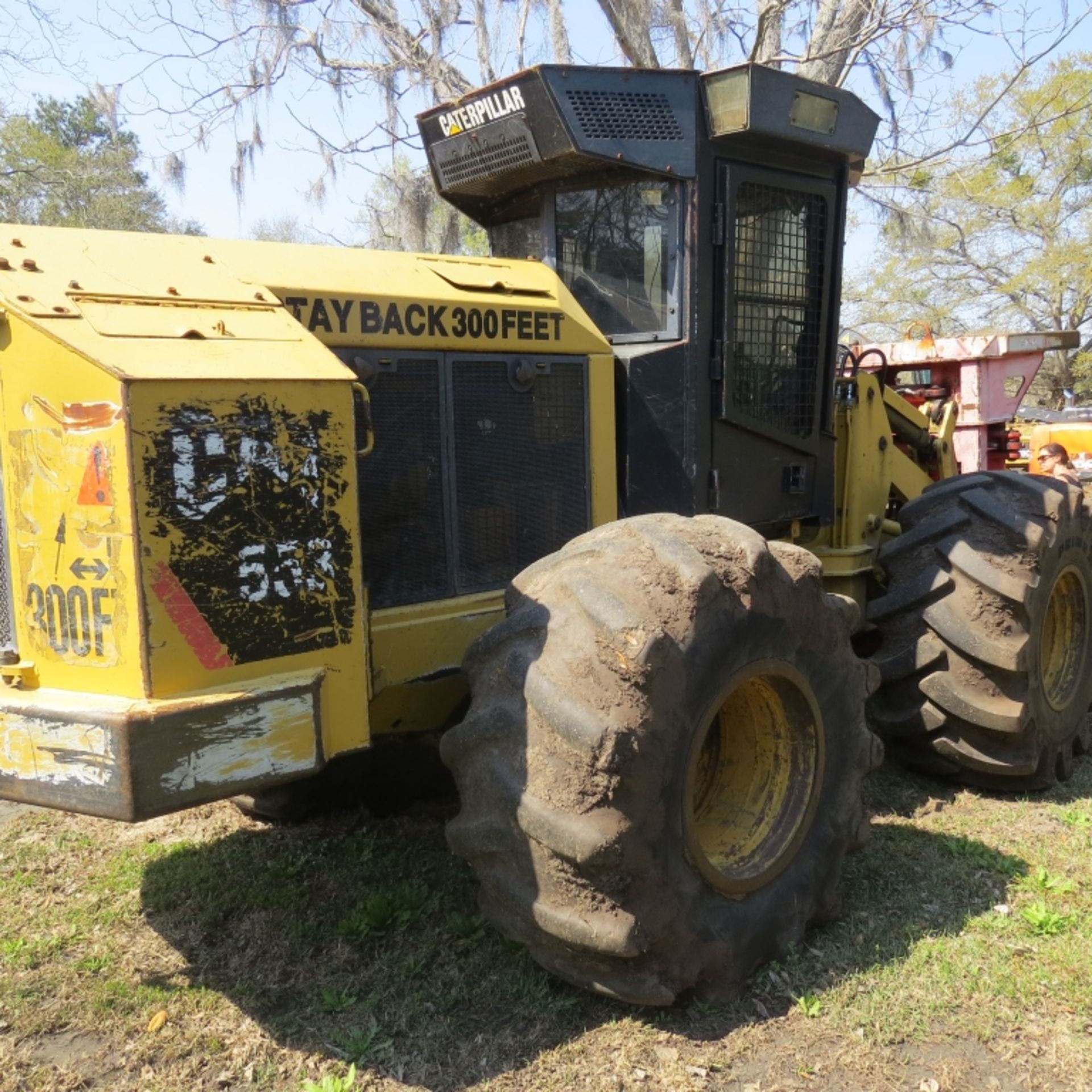 2007 CAT 553 Joystick Control SH-48 Sawhead & Side Pockets 6458 hours showing 28L-26 Tires S/N: - Image 4 of 18