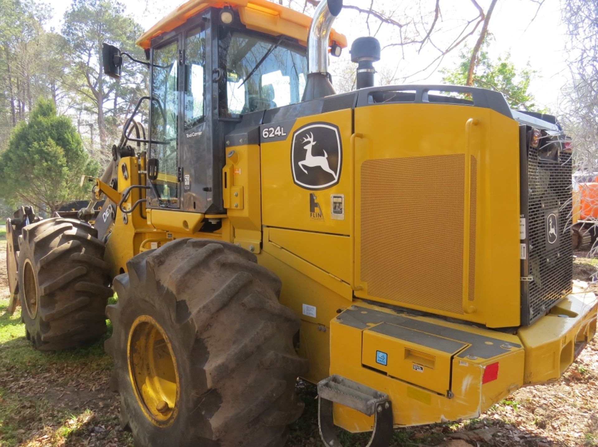 2019 John Deere 624L Loader Cab A/C NO ATTACHMENTS!!! (RAKE SELLING SEPARATE LOT#424) Auxillary - Image 4 of 21