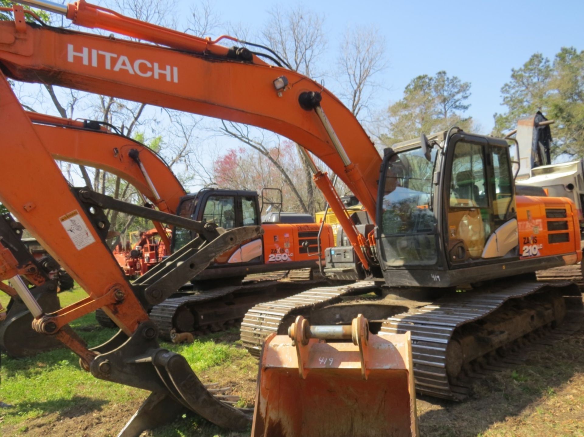 2019 Hitachi ZX210LC-6N Cab A/C 48" Bucket selling with the machine *DE RAKE SELLING SEPARATE (