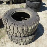 2 Tires 35x12 50R17LT