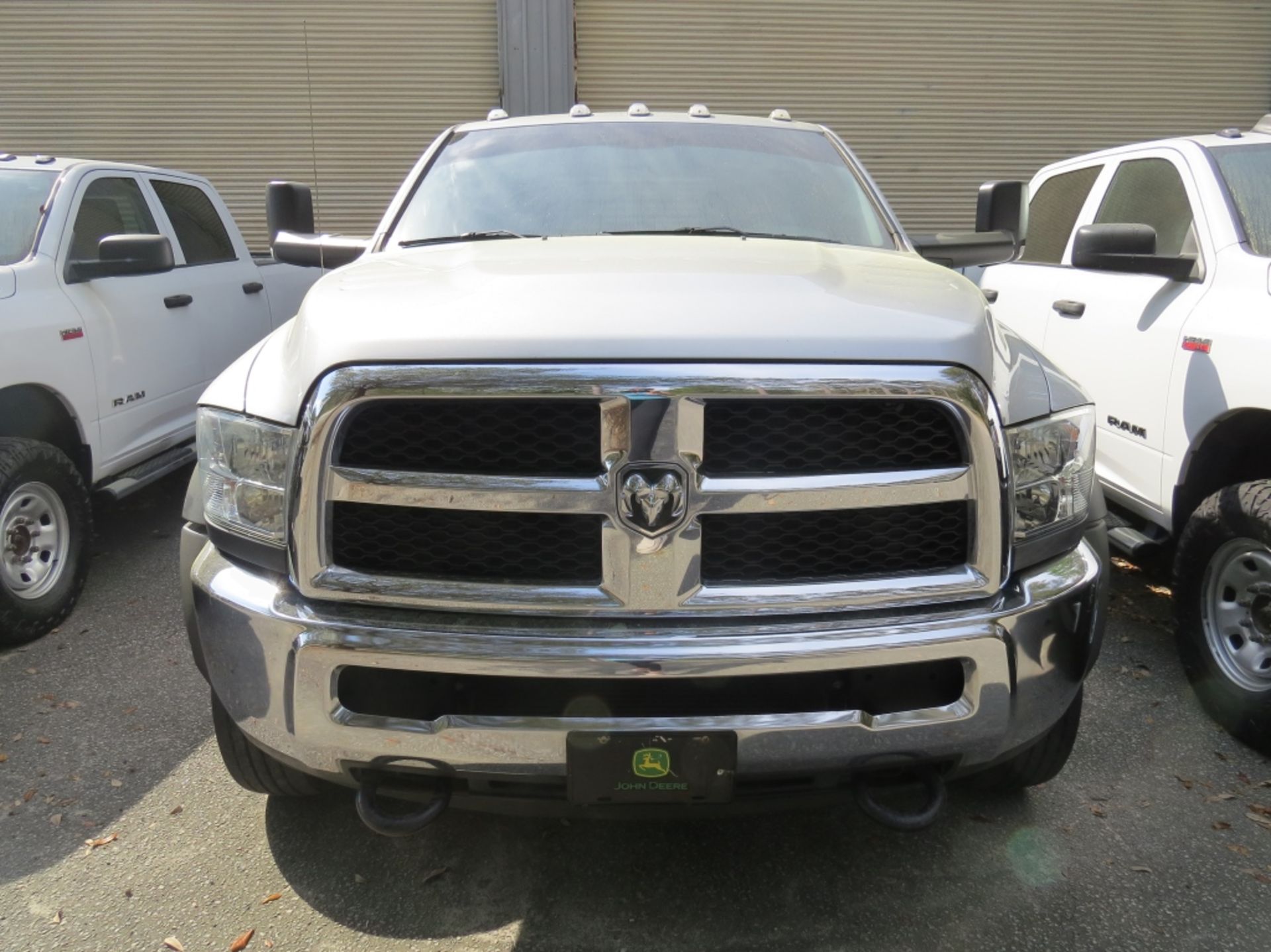 2017 Dodge Ram 4500 Diesel 4x4 Diesel VIN: 3C7WRLEL3HG504525 56,311 miles showing Cummins Turbo 4 - Image 2 of 11