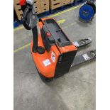 Electric pallet truck