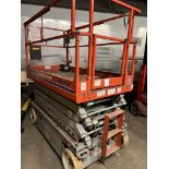 Scissor lift