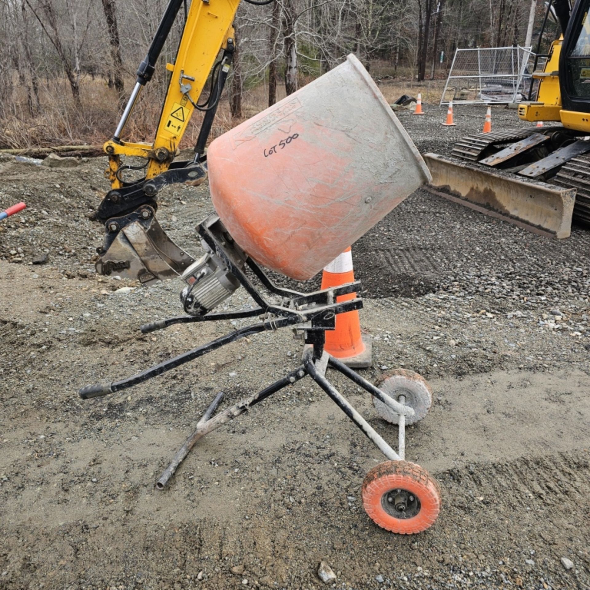 Bushland Electric Cement Mixer